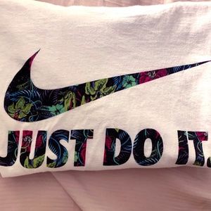 White Just Do It Tropical Nike Shirt. Kids Large.